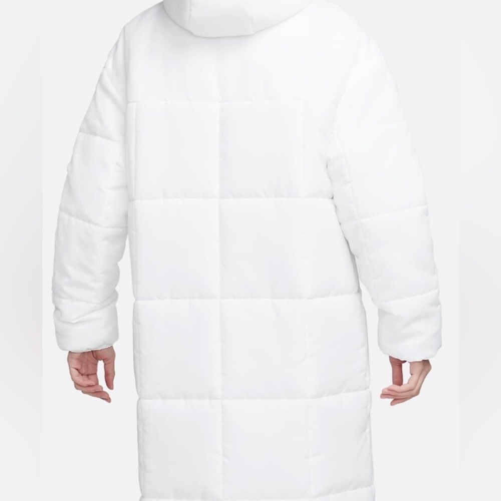 NWTs - Nike Sportswear Women's Classic Puffer Parka - Picture 5 of 8